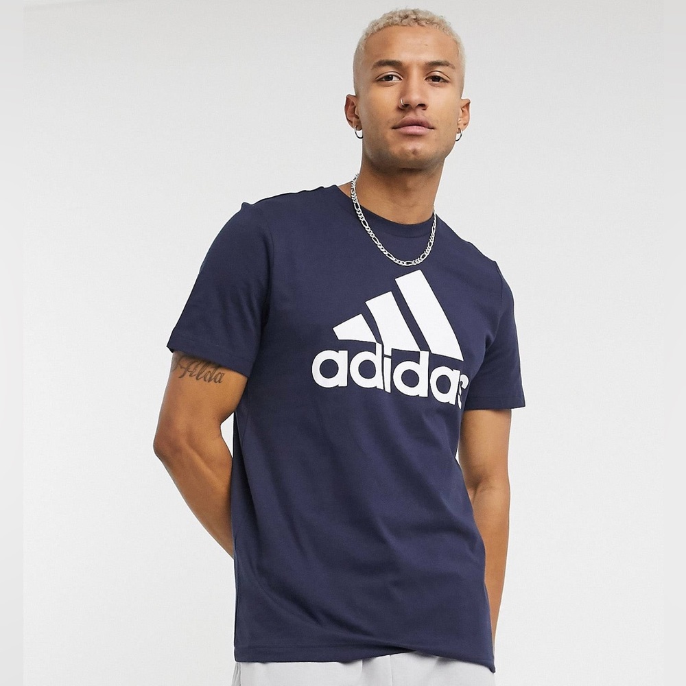 NWT Men Size Medium Adidas Short Sleeve Tee With Logo Print 100% Cotton In Navy